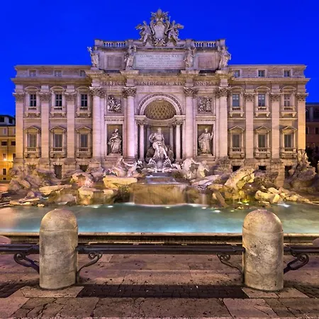Anna Trevi - Luxury In Apartment Rome