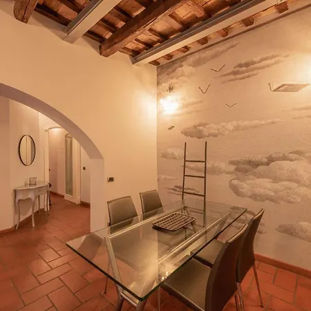Anna Trevi - Luxury In